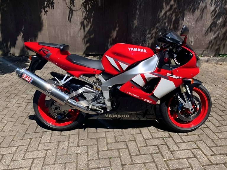 Yamaha r1 that has been refurbished by the pcs team using shot blasting and finishing.